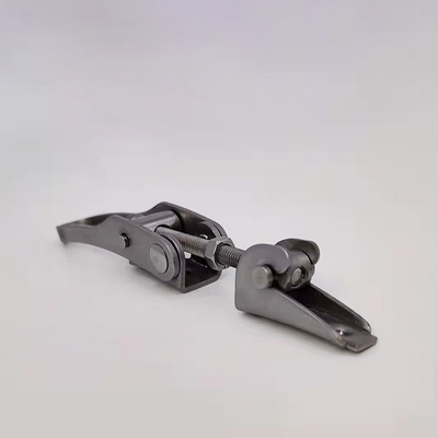 Conexões de abraçadeira de tubo de estampagem de metal Aço inoxidável 304 Fivela de abraçadeira de barril